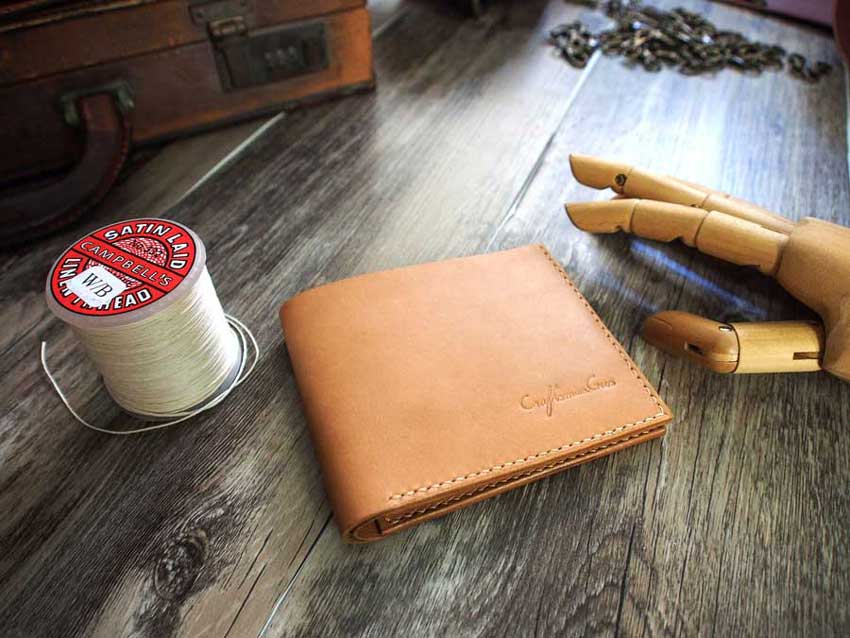 Leather Short Bifold Wallet Pattern Euro Bills