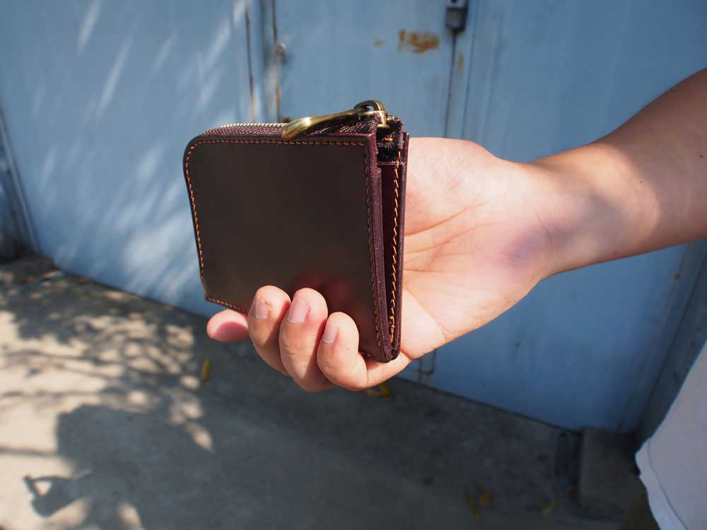 Leather Simple Zipper Wallet Pattern